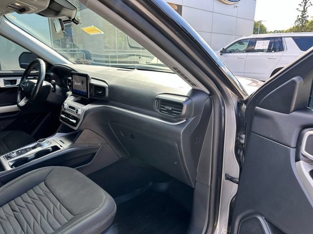 Certified 2021 Ford Explorer XLT AWD/4WD image 54