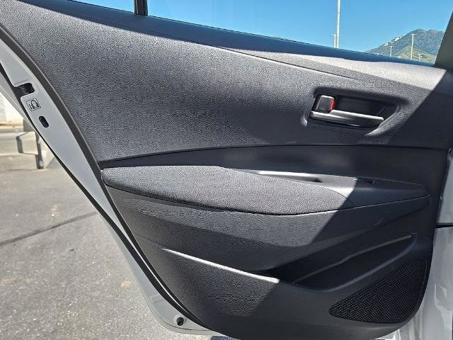 Used 2026 Toyota Corolla LE w/ LE Premium Package FWD image 31