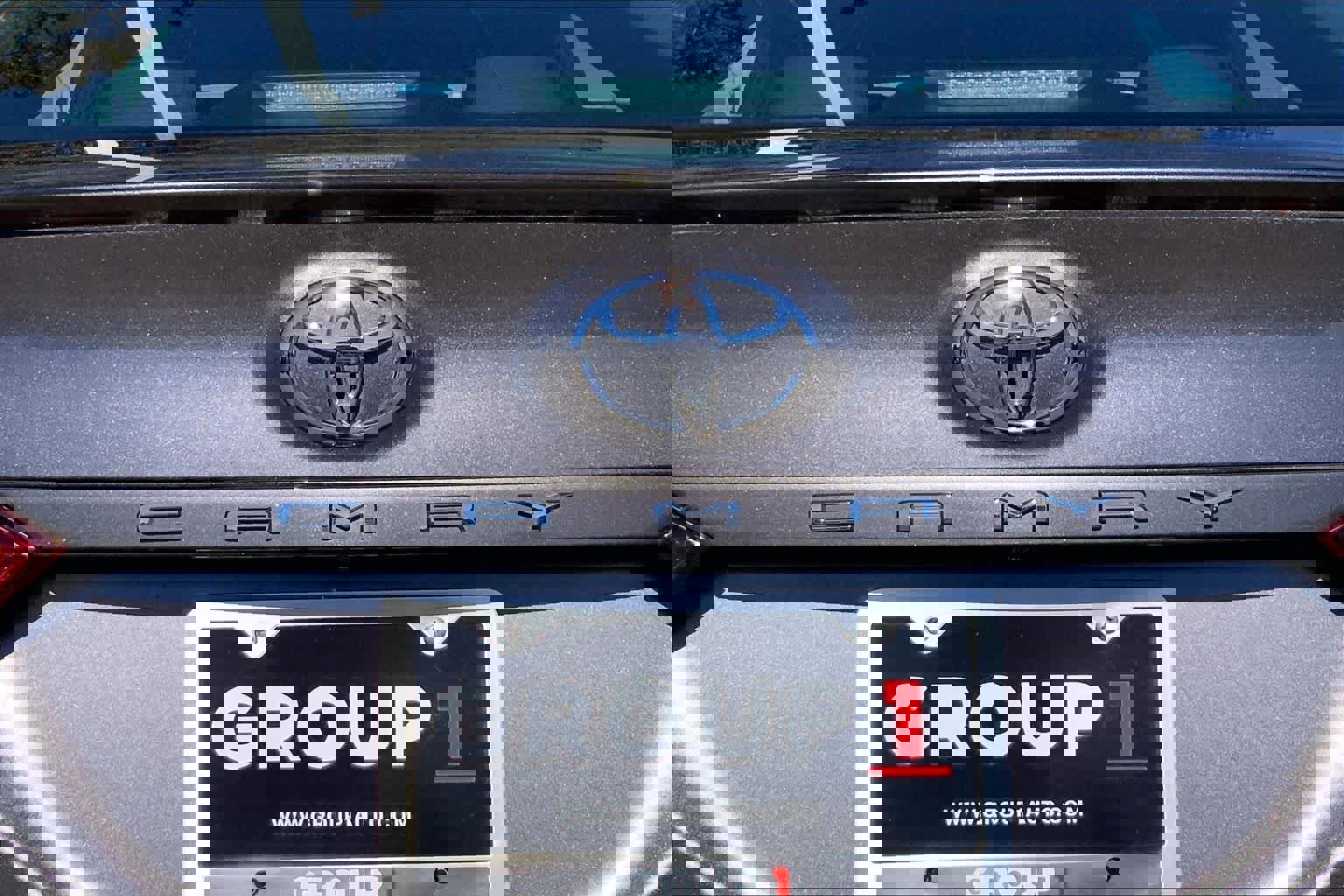 Used 2024 Toyota Camry XSE image 11