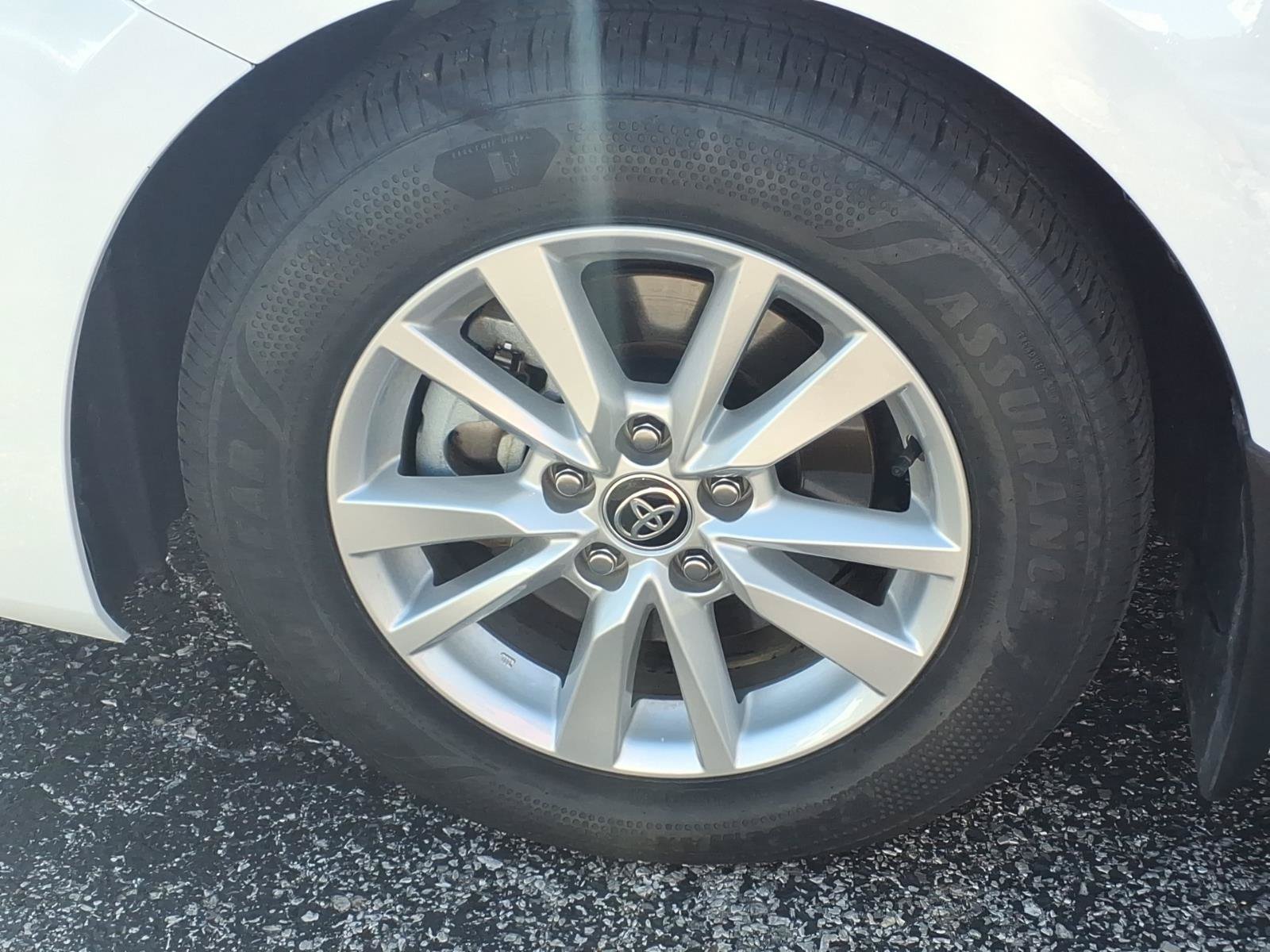 Used 2026 Toyota Camry LE w/ Convenience Package FWD image 19