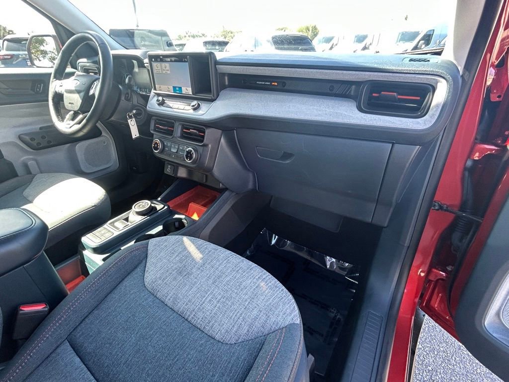 Certified 2022 Ford Maverick XLT w/ XLT Luxury Package image 26