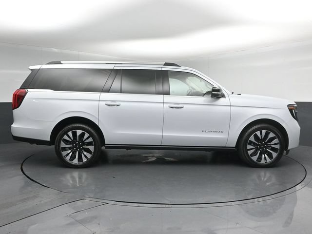 Certified 2025 Ford Expedition Max Platinum w/ Driver's Package AWD/4WD image 8