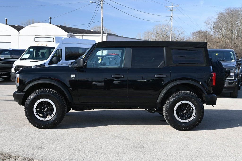 Certified 2022 Ford Bronco Big Bend w/ Sasquatch Package AWD/4WD image 4