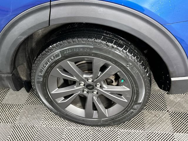 Certified 2021 Ford Explorer XLT w/ Equipment Group 202A image 37