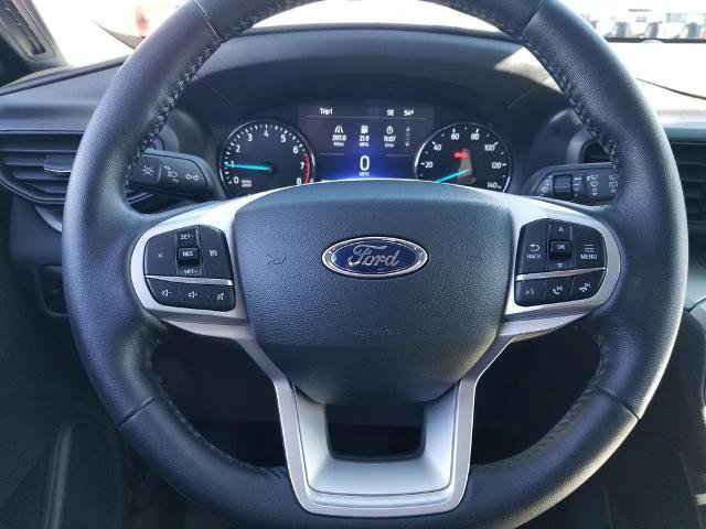 Certified 2022 Ford Explorer XLT w/ Class IV Trailer Tow Package image 24