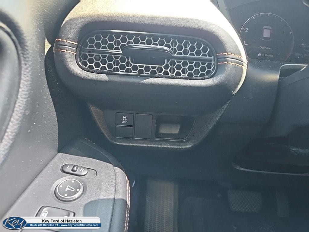 Used 2024 Honda HR-V Sport image 29