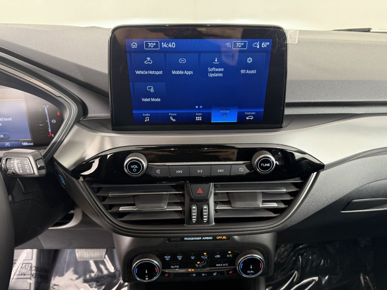 Certified 2025 Ford Escape Active w/ Cold Weather Package FWD image 20