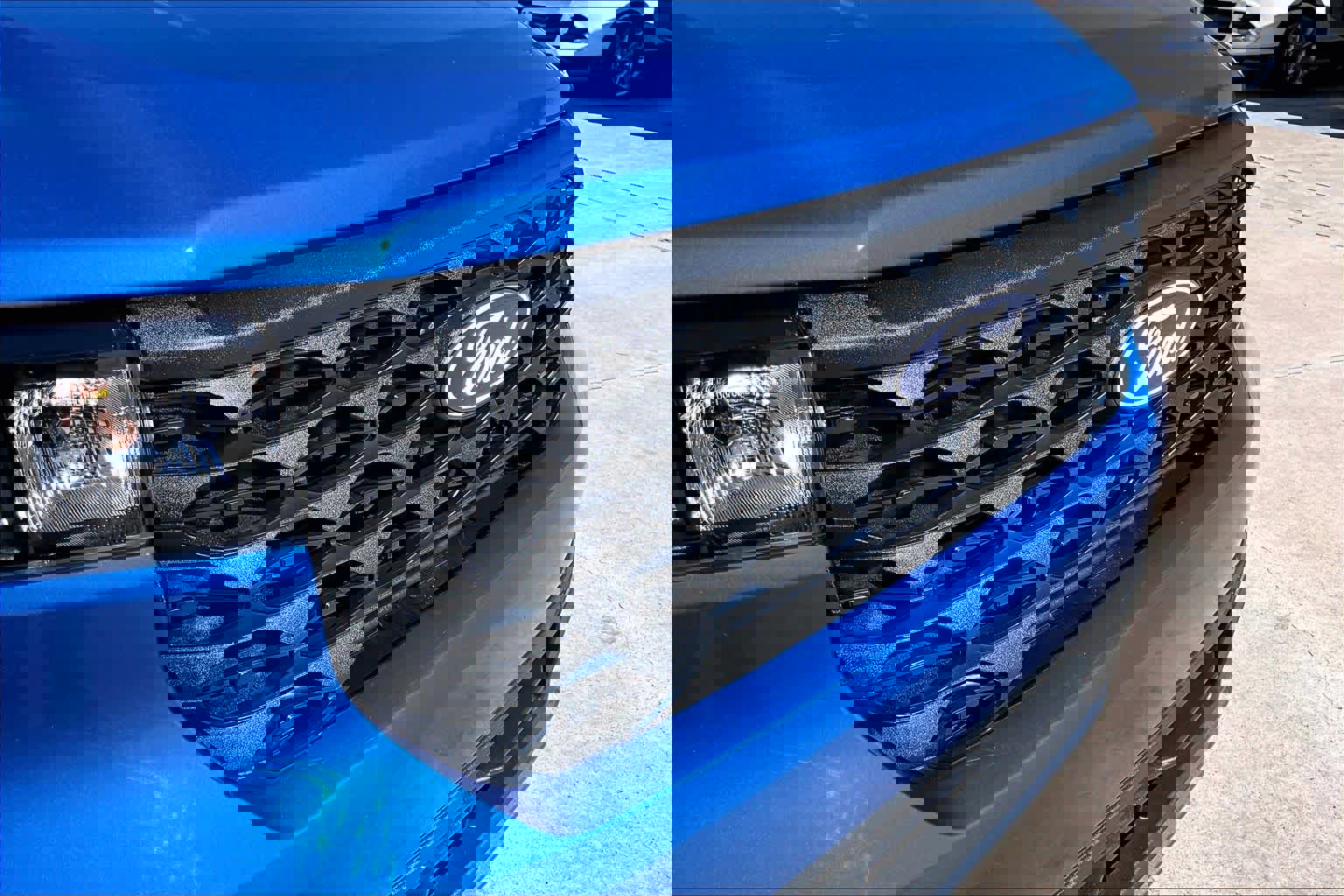 Certified 2025 Ford Maverick XLT image 30