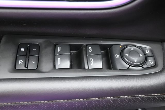 Used 2021 GMC Yukon SLT RWD image 14
