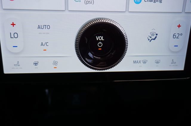 Certified 2022 Ford Mustang Mach-E California Route 1 AWD/4WD image 33