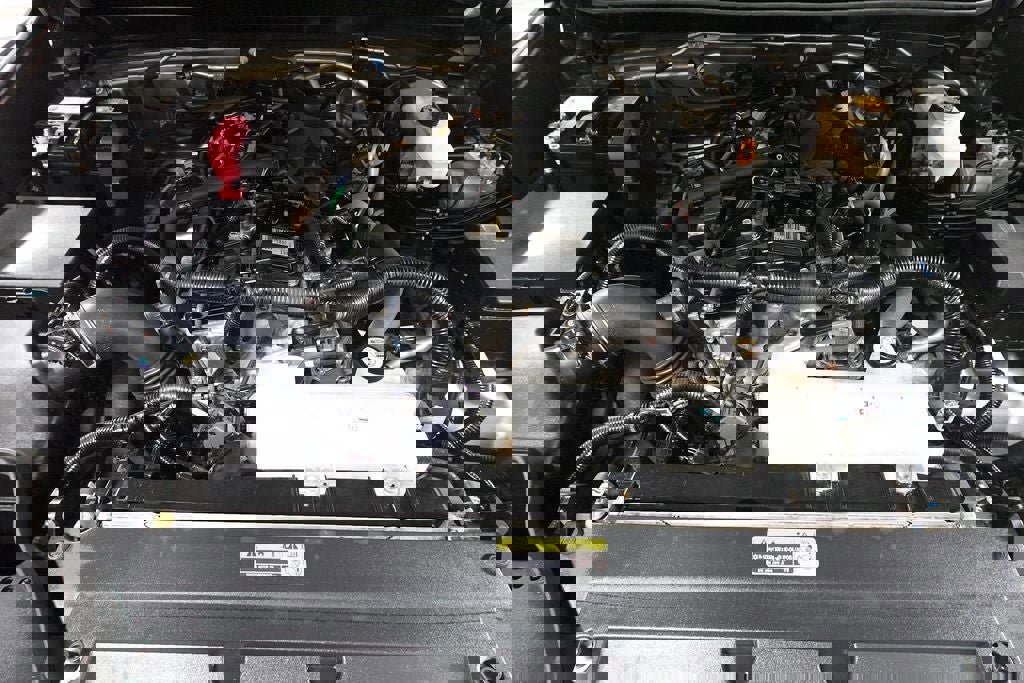 Used 2024 Toyota Tacoma SR5 AWD/4WD image 31