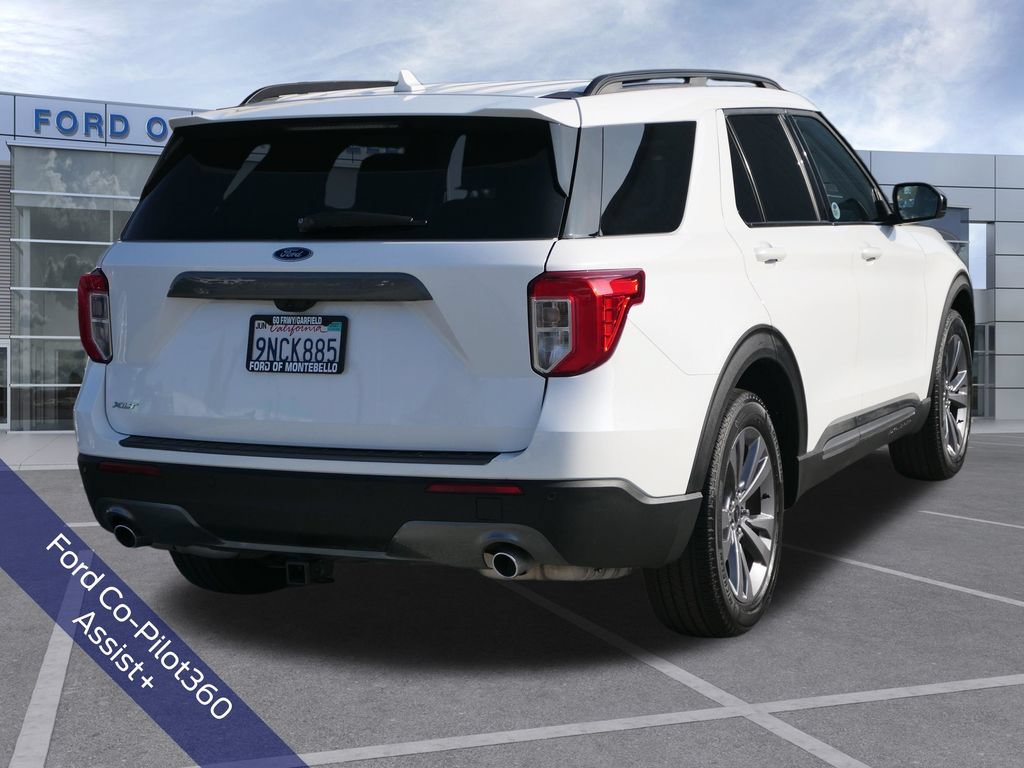 Certified 2024 Ford Explorer XLT w/ Equipment Group 202A RWD image 4