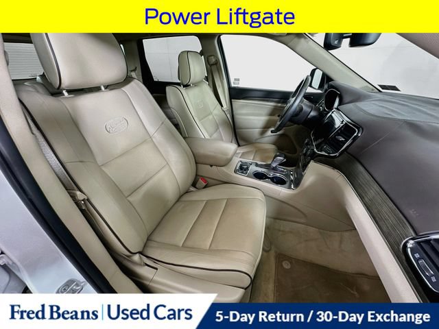Used 2020 Jeep Grand Cherokee Overland AWD/4WD image 36