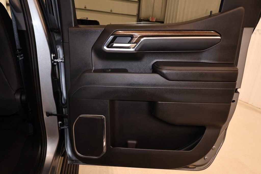 Used 2024 Chevrolet Silverado 1500 LT image 20