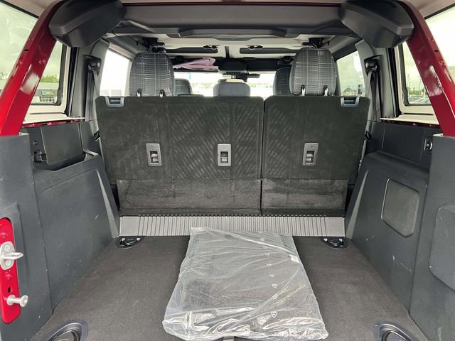Certified 2025 Ford Bronco Heritage Edition AWD/4WD image 7