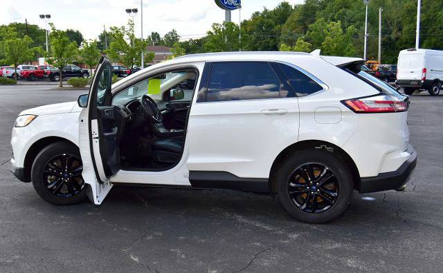 Certified 2020 Ford Edge SEL image 27