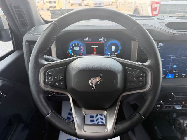 Certified 2025 Ford Bronco Outer Banks AWD/4WD image 15
