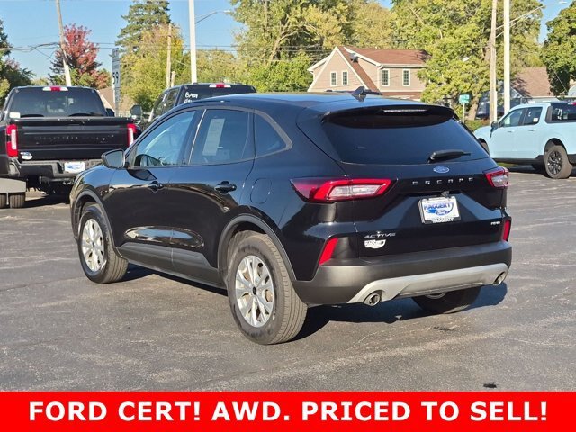 Certified 2025 Ford Escape Active AWD/4WD image 7