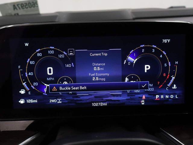 Used 2026 Chevrolet Suburban Z71 AWD/4WD image 7