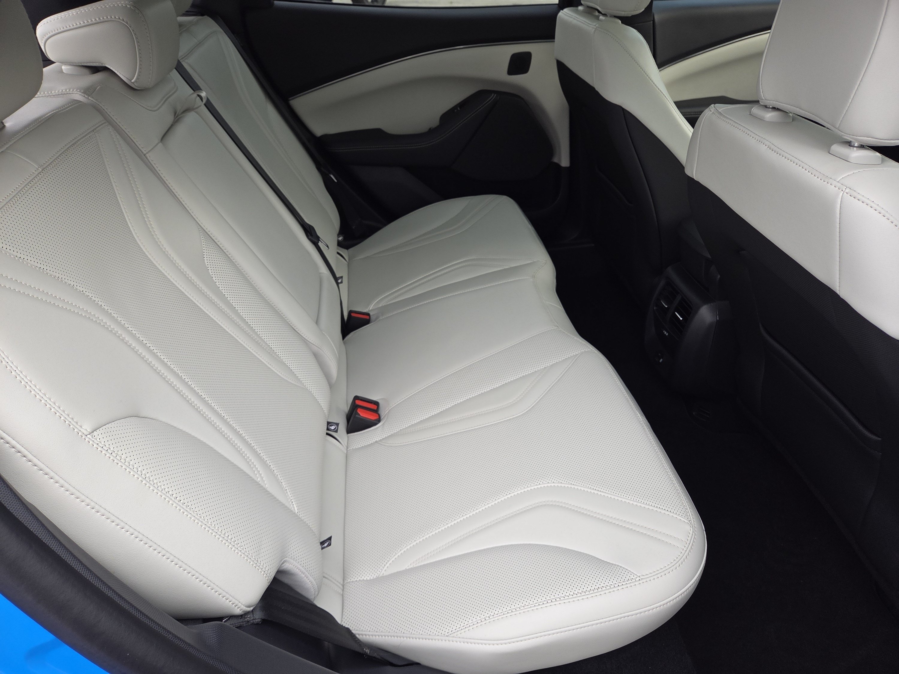 Certified 2023 Ford Mustang Mach-E Premium AWD/4WD image 27