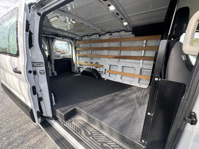 Certified 2024 Ford Transit 250 Low Roof w/ Exterior Upgrade Package RWD image 7