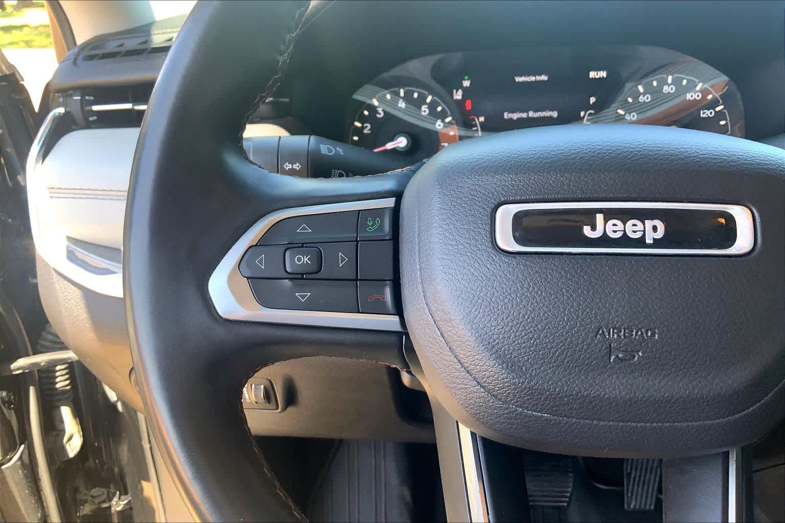 Used 2022 Jeep Compass Limited AWD/4WD image 24