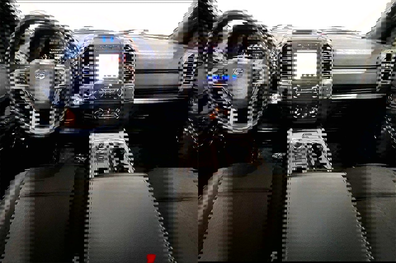 Certified 2021 Ford Expedition XLT image 16