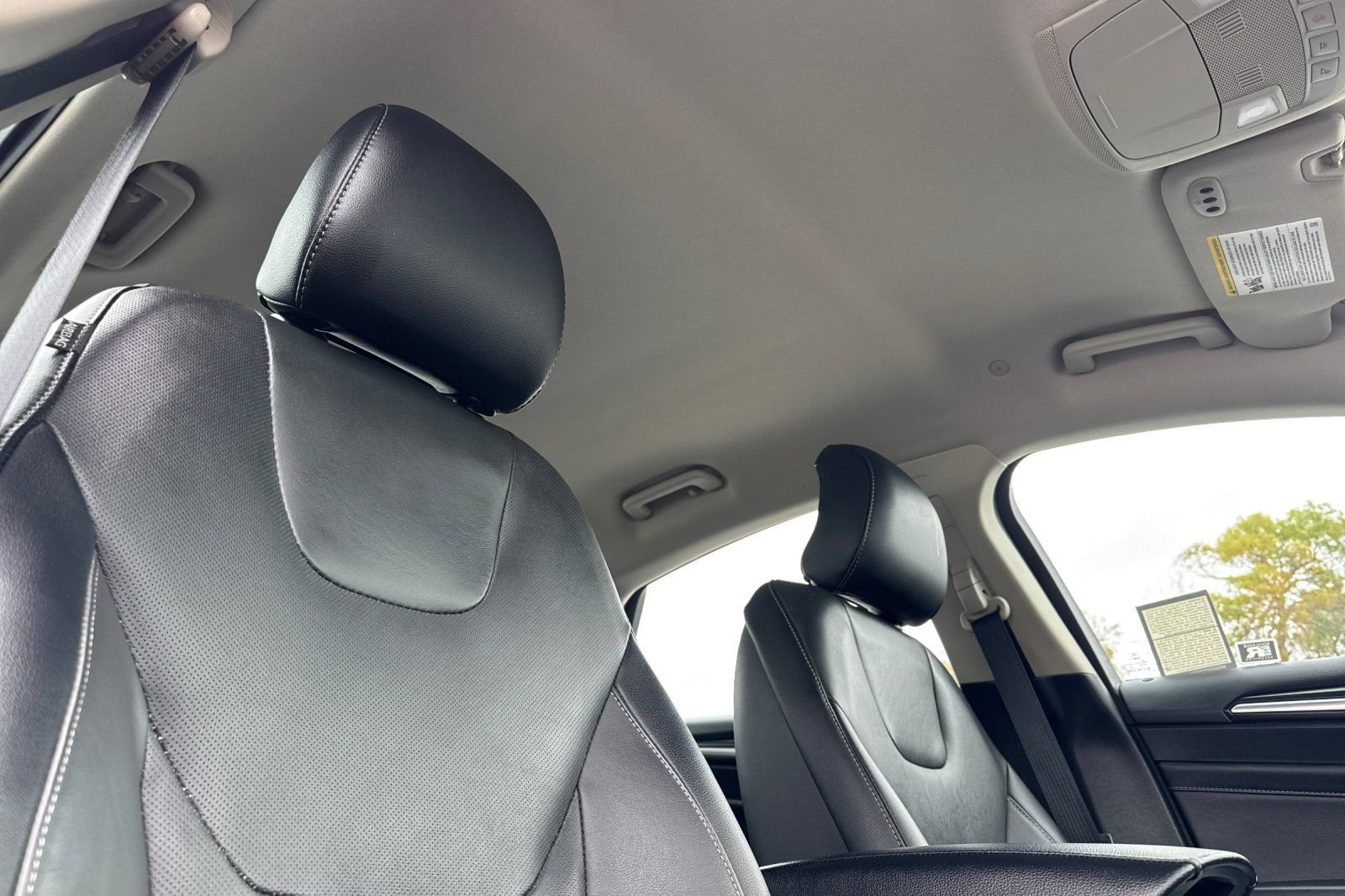 Certified 2019 Ford Fusion Energi Titanium FWD image 17