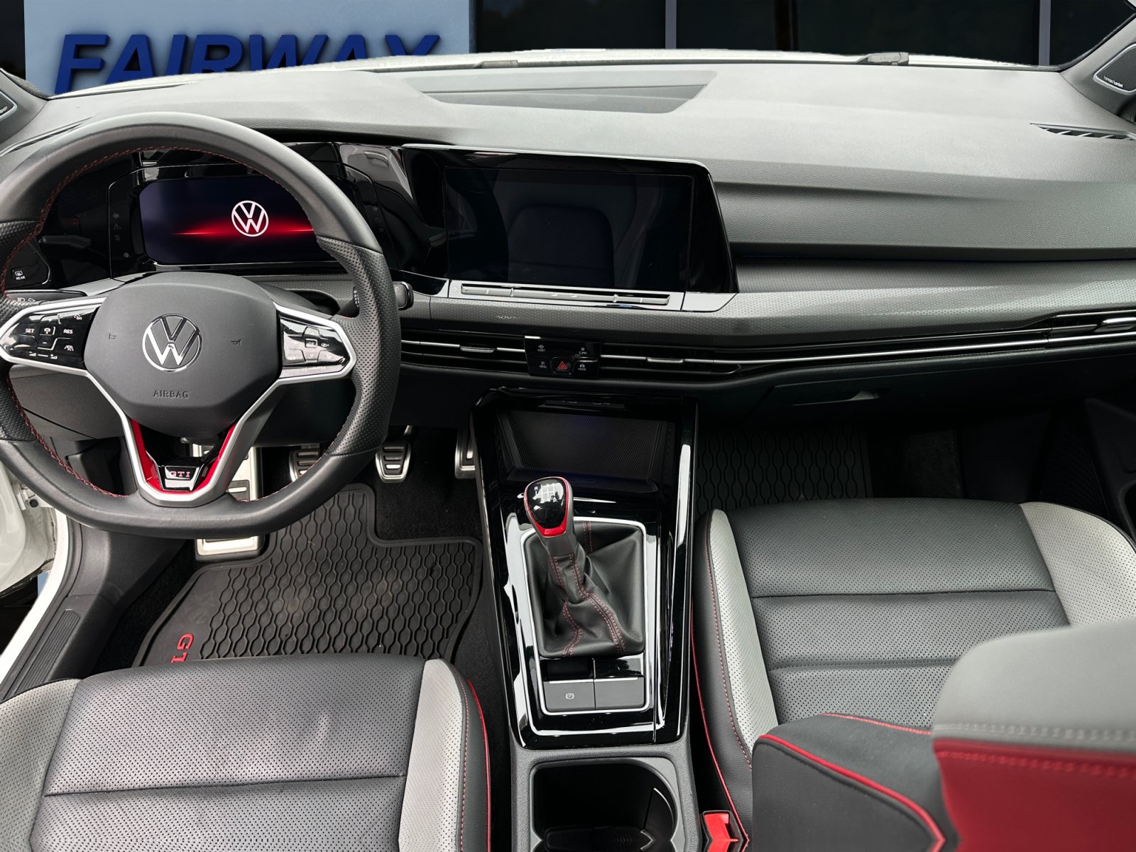 Used 2024 Volkswagen GTI SE FWD image 14