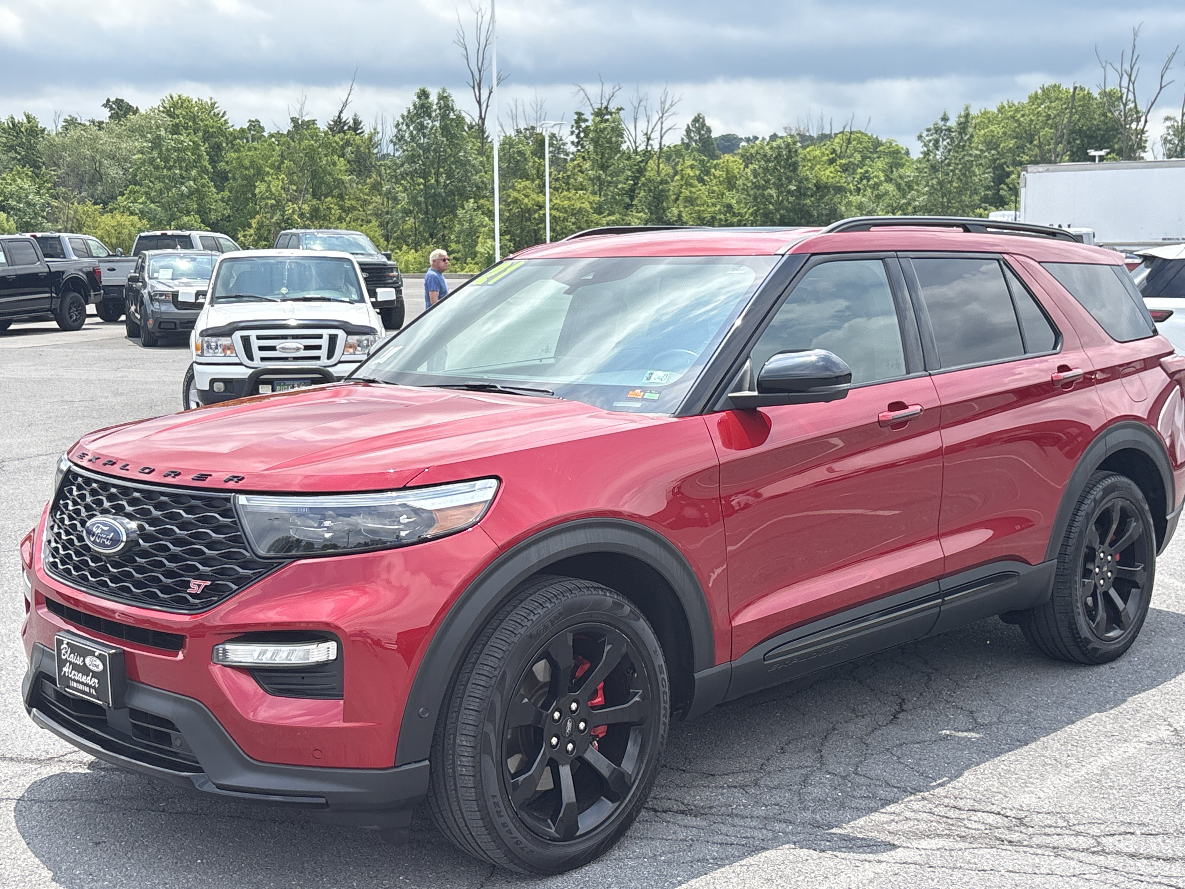 Certified 2021 Ford Explorer ST w/ Equipment Group 401A AWD/4WD image 13