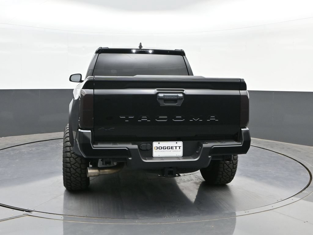 Used 2024 Toyota Tacoma TRD Off-Road AWD/4WD image 8