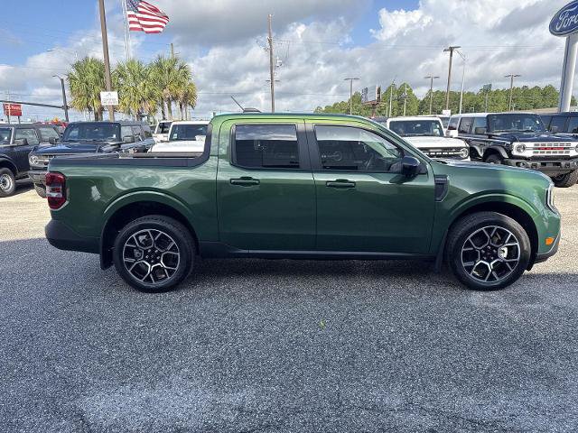 Certified 2025 Ford Maverick Lariat w/ 4K Tow Package AWD/4WD image 15