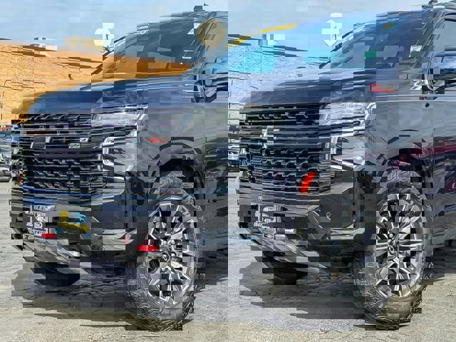 Used 2024 Chevrolet Tahoe Z71 w/ Z71 Off-Road Package image 2