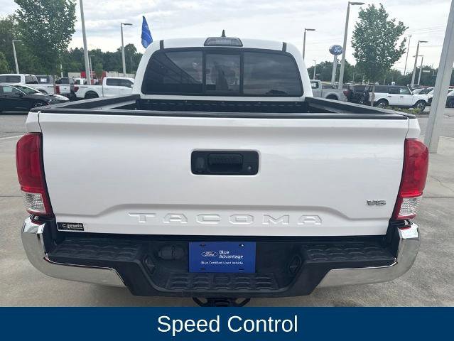 Used 2017 Toyota Tacoma SR5 w/ Tow Package RWD image 4