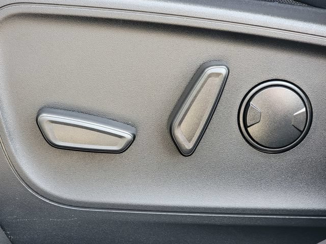 Certified 2023 Ford Escape SE FWD image 4