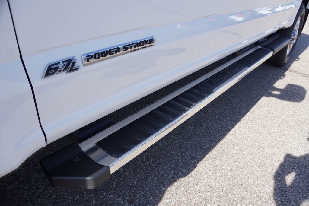 Certified 2022 Ford F350 Lariat w/ Lariat Ultimate Package AWD/4WD image 15