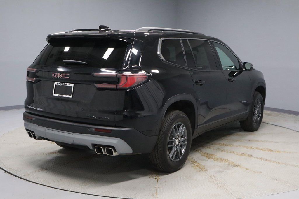 Used 2025 GMC Acadia Elevation image 5
