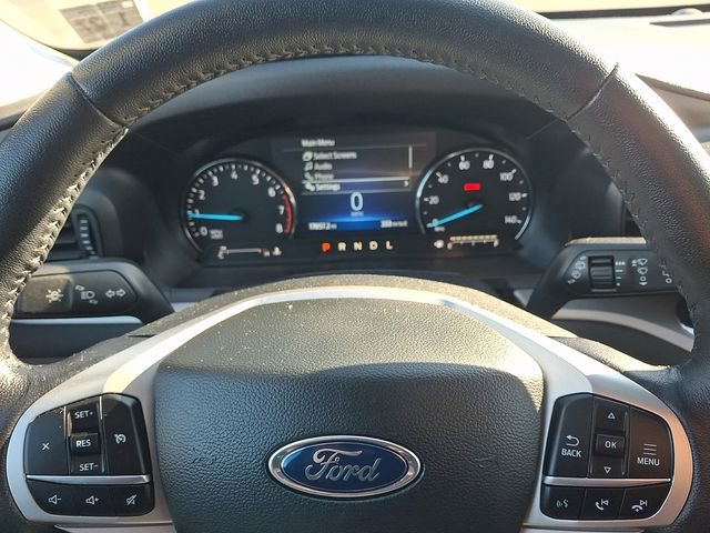 Certified 2022 Ford Explorer XLT w/ Class IV Trailer Tow Package AWD/4WD image 19