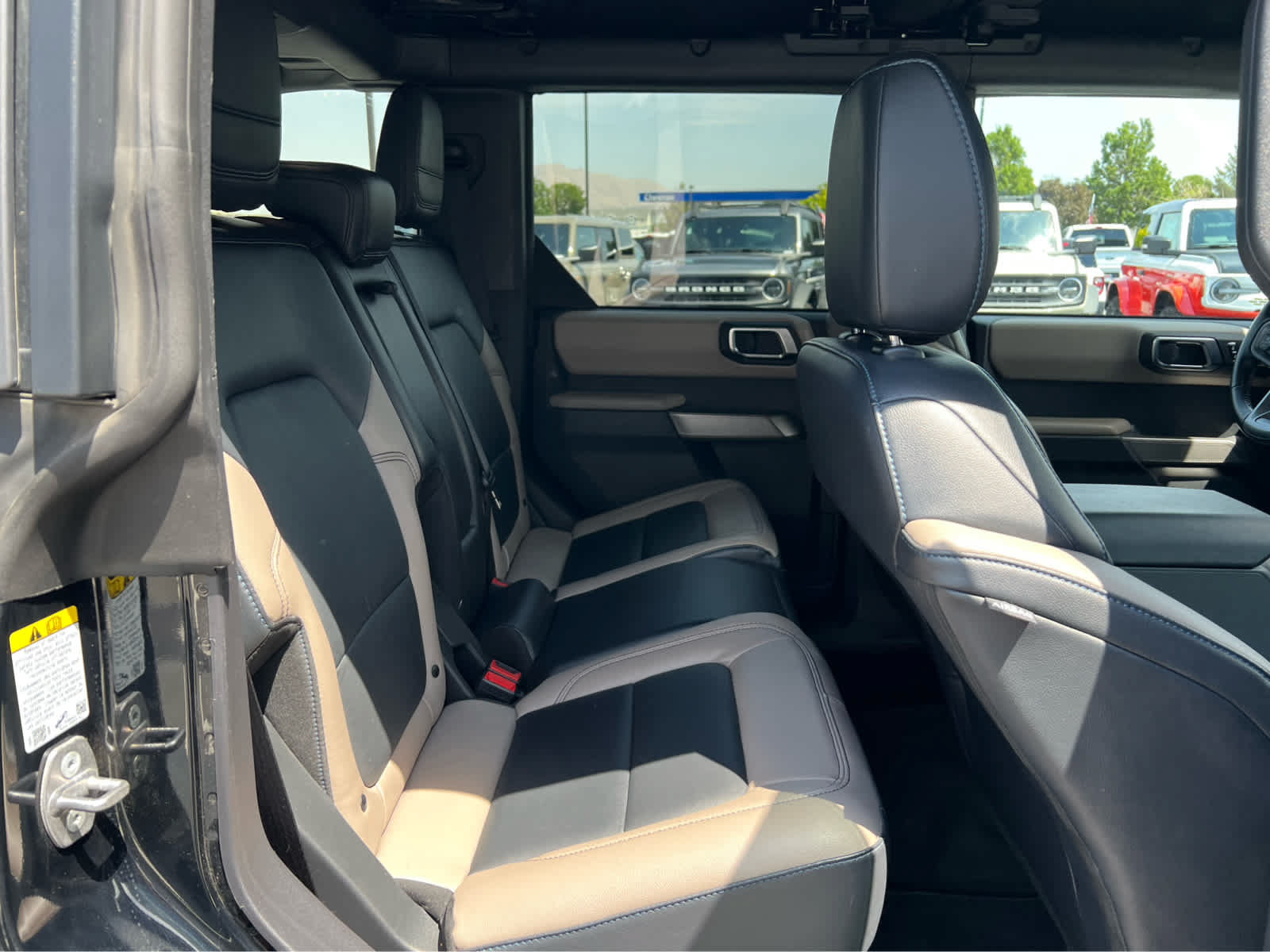 Certified 2023 Ford Bronco Wildtrak AWD/4WD image 25