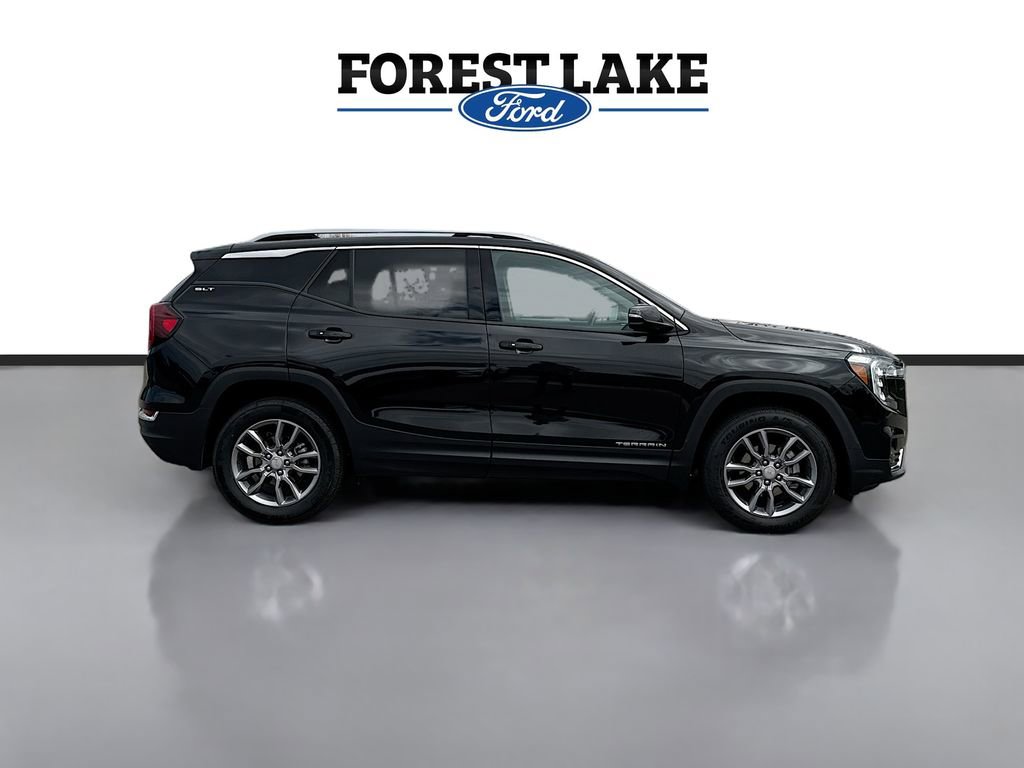 Used 2024 GMC Terrain SLT AWD/4WD image 8