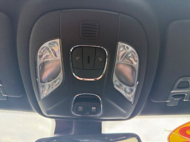 Used 2022 Jeep Compass High Altitude AWD/4WD image 37