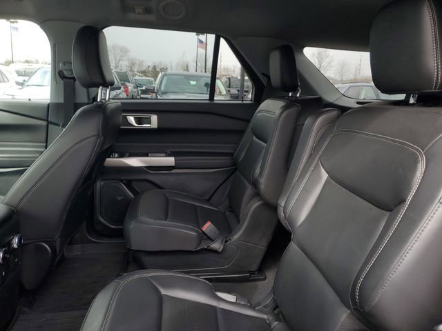 Certified 2023 Ford Explorer XLT w/ Equipment Group 202A image 25