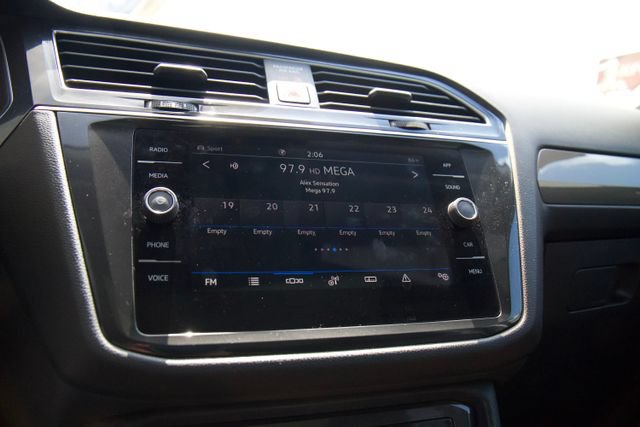 Used 2024 Volkswagen Tiguan Wolfsburg Edition AWD/4WD image 23