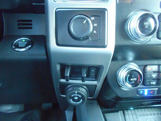 Certified 2021 Ford F450 Platinum w/ FX4 Off-Road Package AWD/4WD image 21