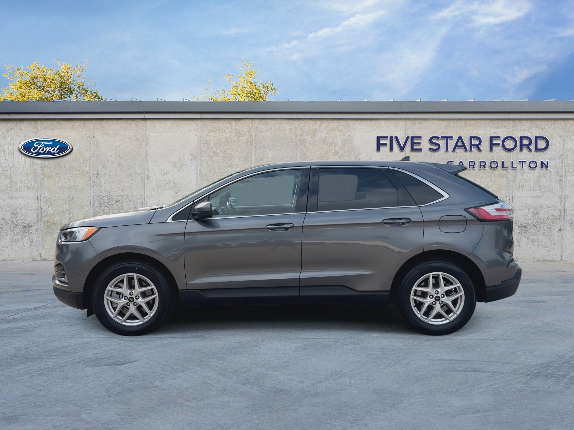 Certified 2024 Ford Edge SEL AWD/4WD image 5