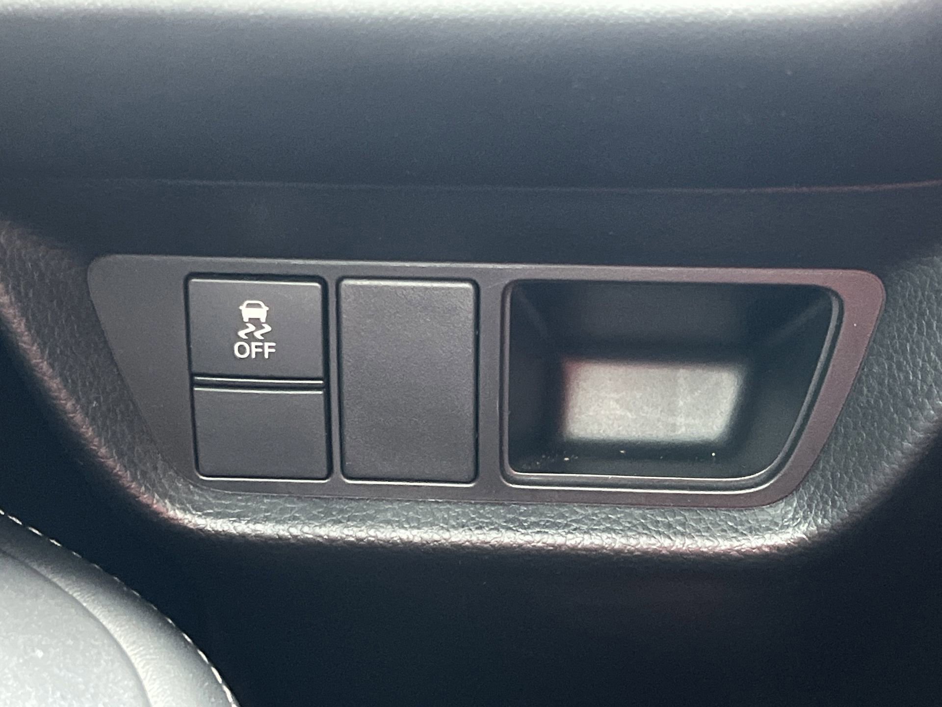 Used 2023 Honda HR-V EX-L image 19