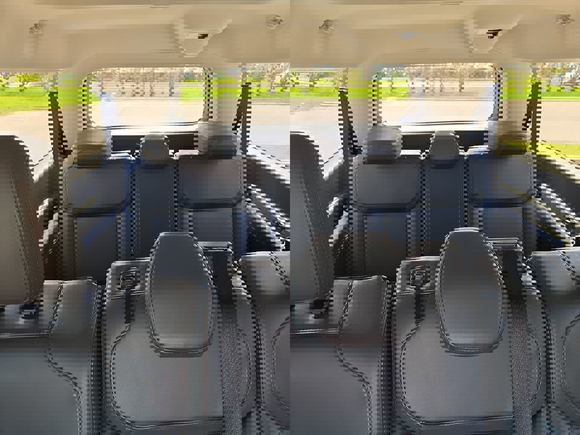 Certified 2025 Ford Expedition Max Active image 23