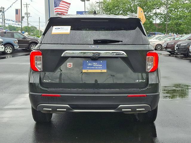 Certified 2022 Ford Explorer XLT w/ Equipment Group 202A AWD/4WD image 5
