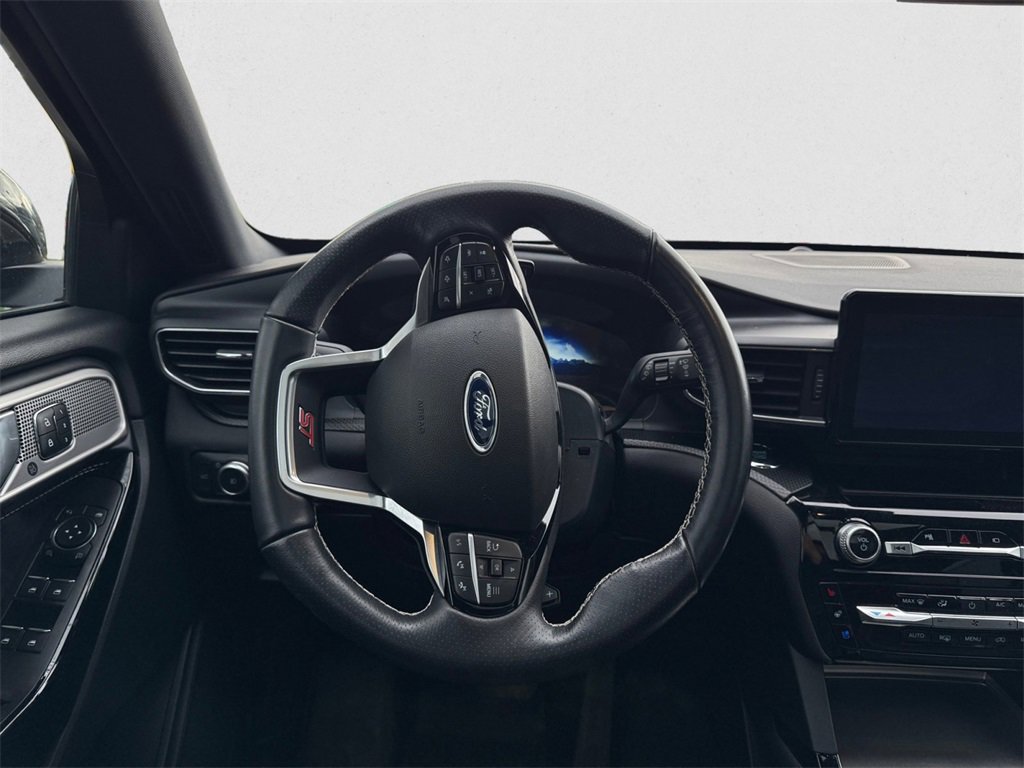 Certified 2022 Ford Explorer ST image 10