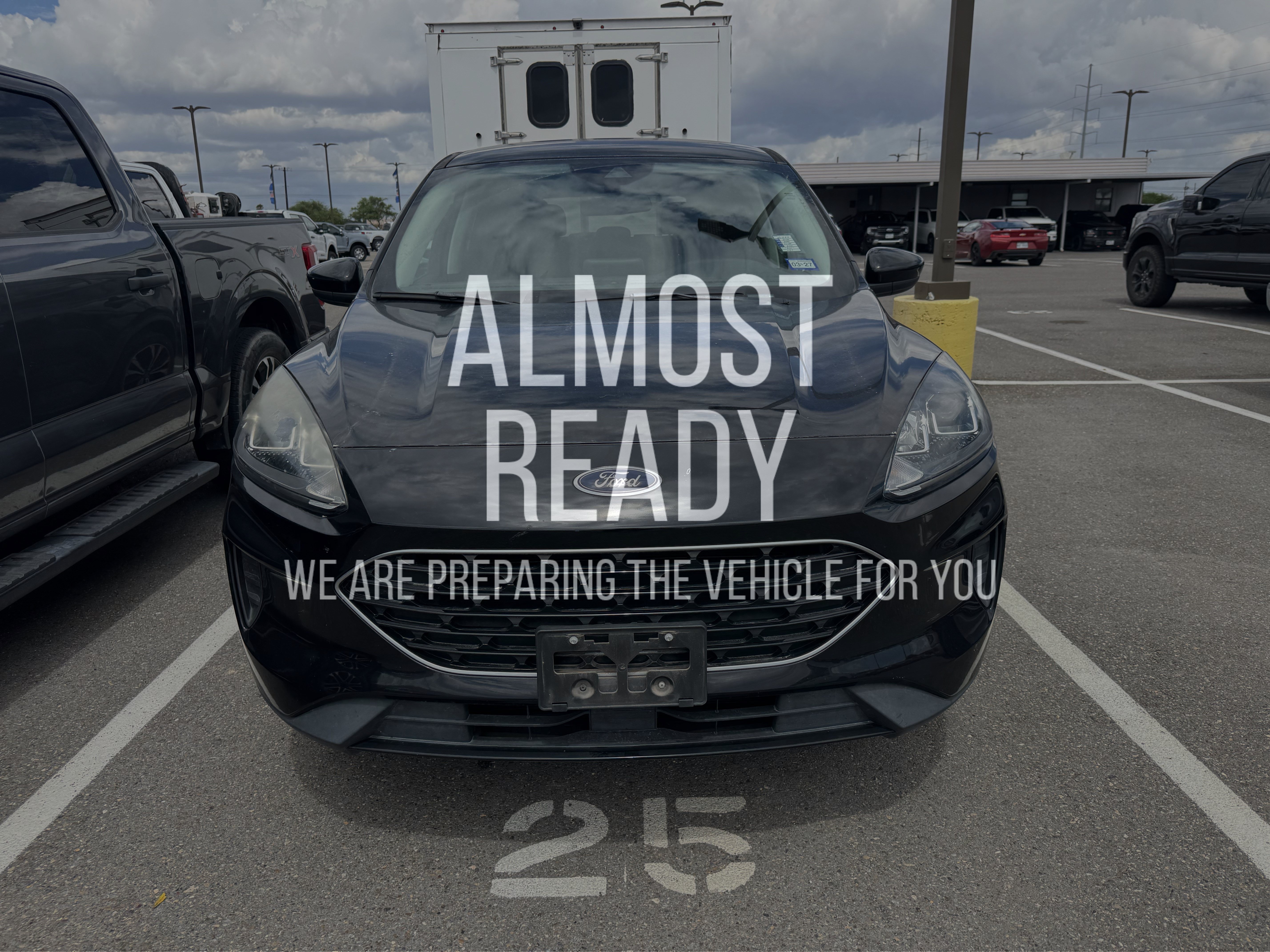 Certified 2022 Ford Escape SE w/ SE Sport Appearance Package FWD image 1